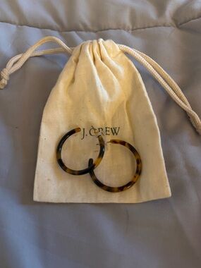J. Crew Tortoise Hoop Earrings in Brown and Amber